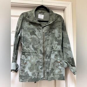 Old Navy Camo lightweight jacket